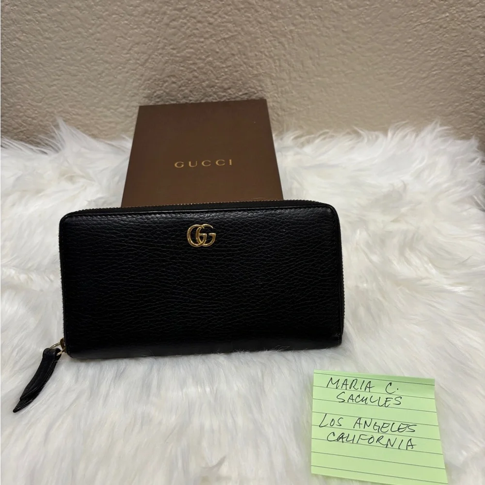 Gucci Long Wallet - Picture 1 of 8